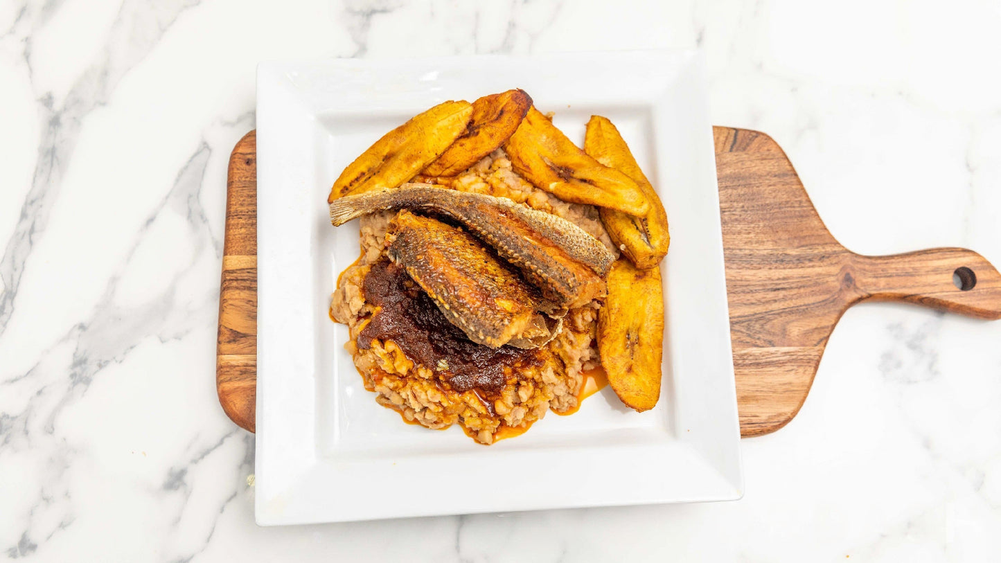 Ewa Agoyin (Beans) with Plantain & Fish